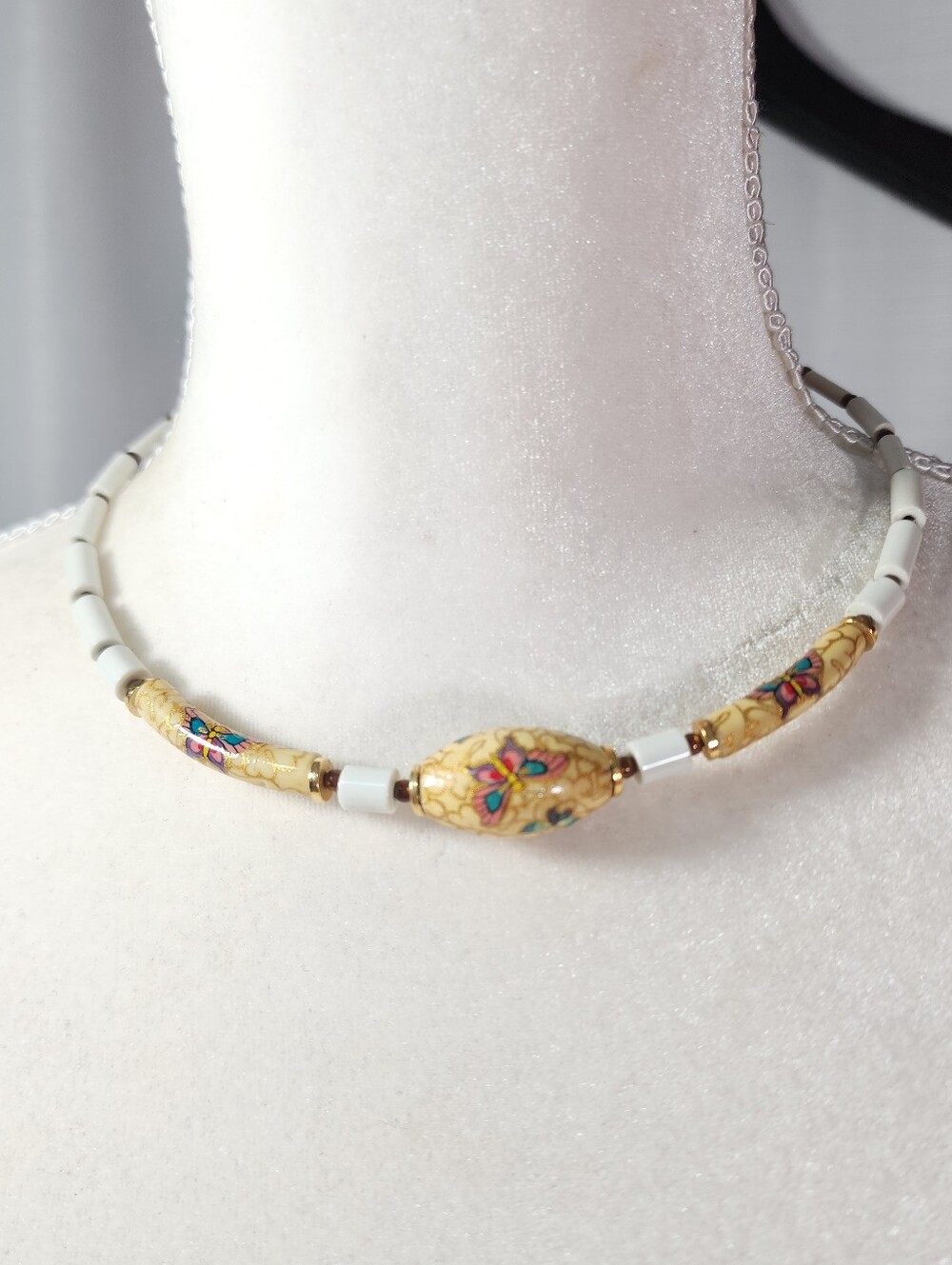Vintage MCM Japan Porcelain Butterfly Collar Necklace Choker - Picture 2 of 7